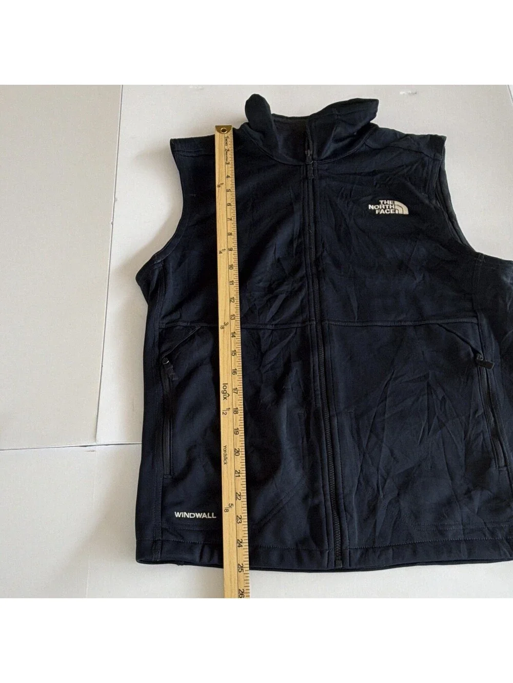 The North Face Men's Navy Solid Full Zip soft shell Vest Zipped Pockets Size S